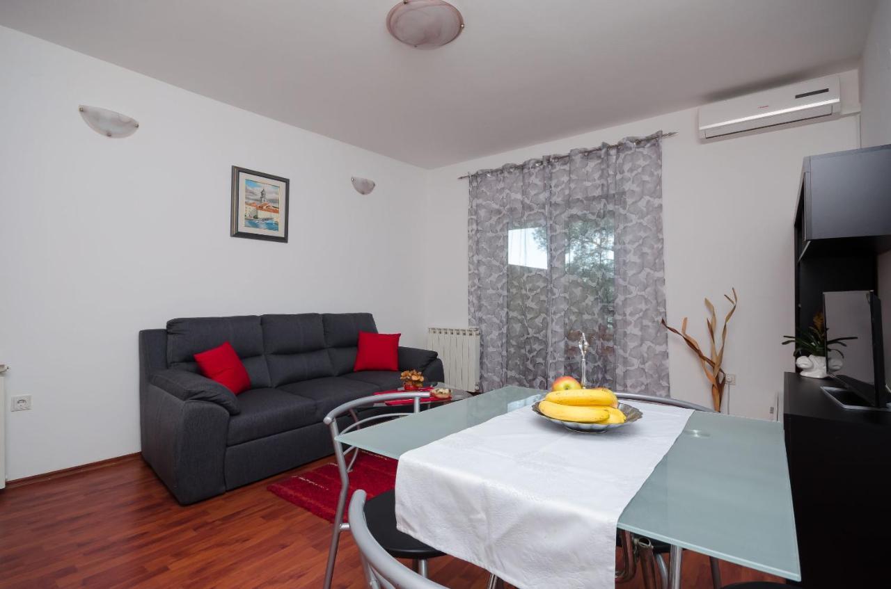 Apartments Miljenko Пунат Экстерьер фото